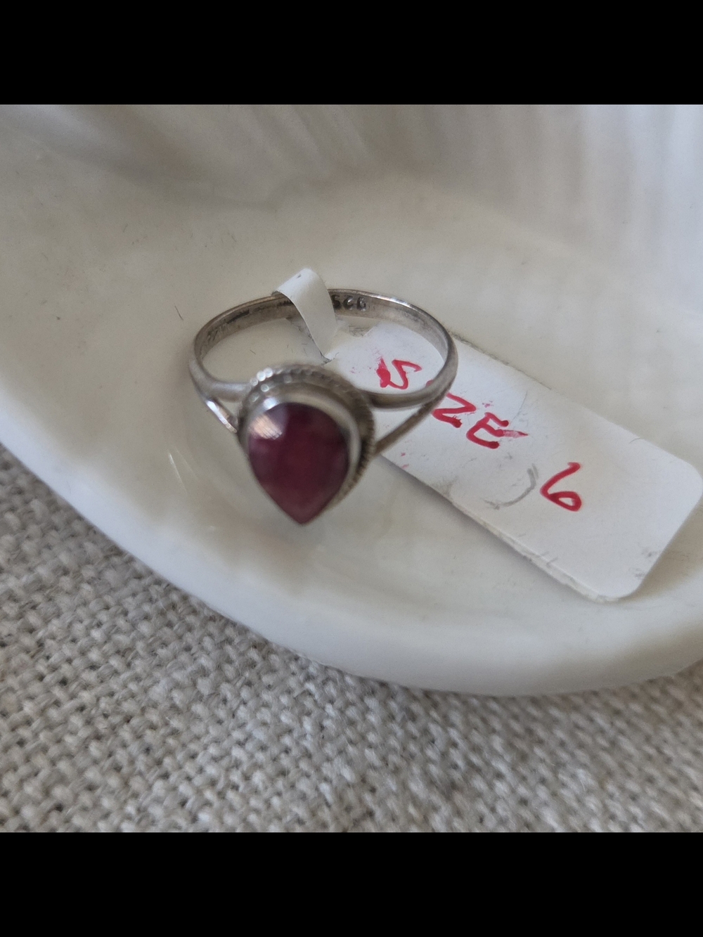 NEW 925 Sterling Silver Red Agate Ring – Size 6